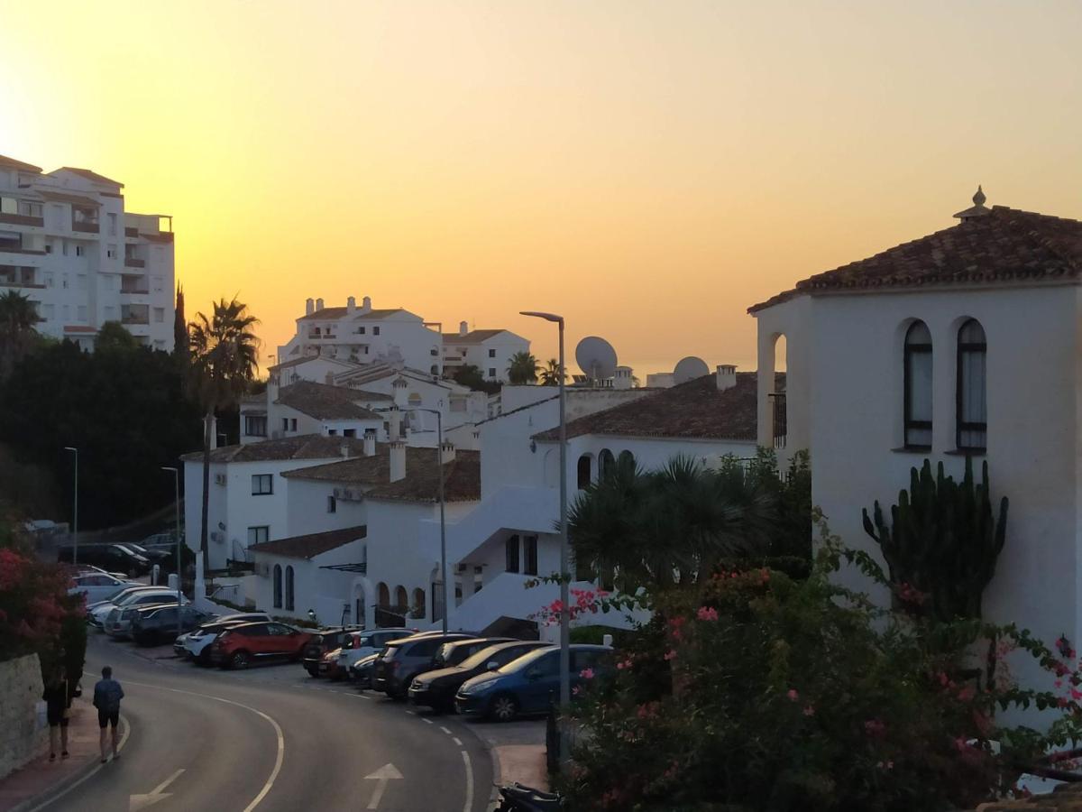 Pueblo Evita Benalmadena Appartement Pres De La Plage Avec Piscine Zewnętrze zdjęcie